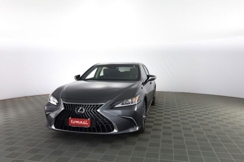 Lexus ES Hybrid FSport
