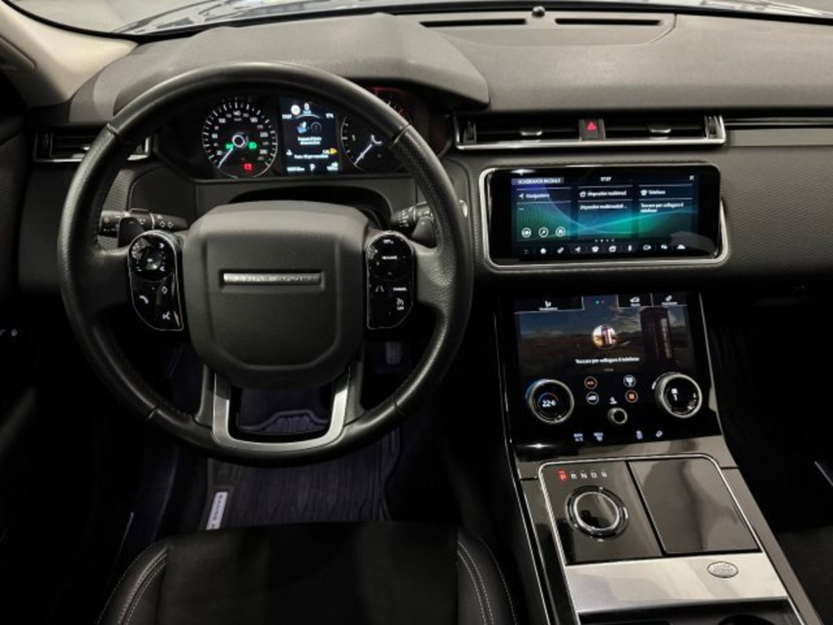Land Rover Range Rover Velar 2.0D I4 180 CV (12)