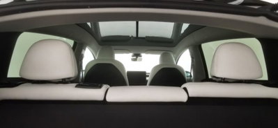 Tesla Model Y rwd (12)