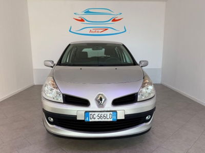 Renault Clio 1.2 16V 5 porte Luxe usata