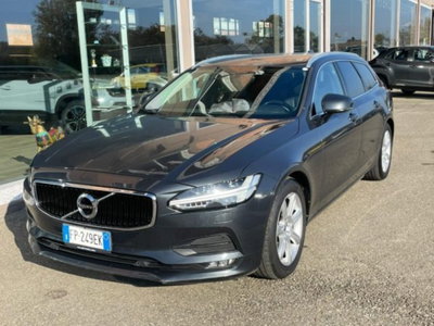 Volvo V90 D4 Geartronic R-design (3)