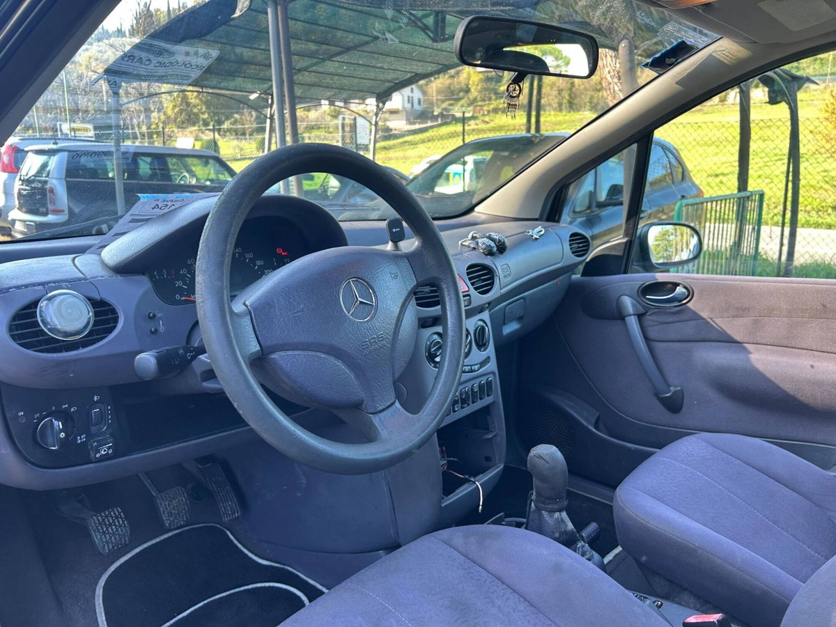 Mercedes-Benz Classe A 140 cat Classic (10)