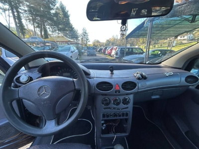 Mercedes-Benz Classe A 140 cat Classic (12)