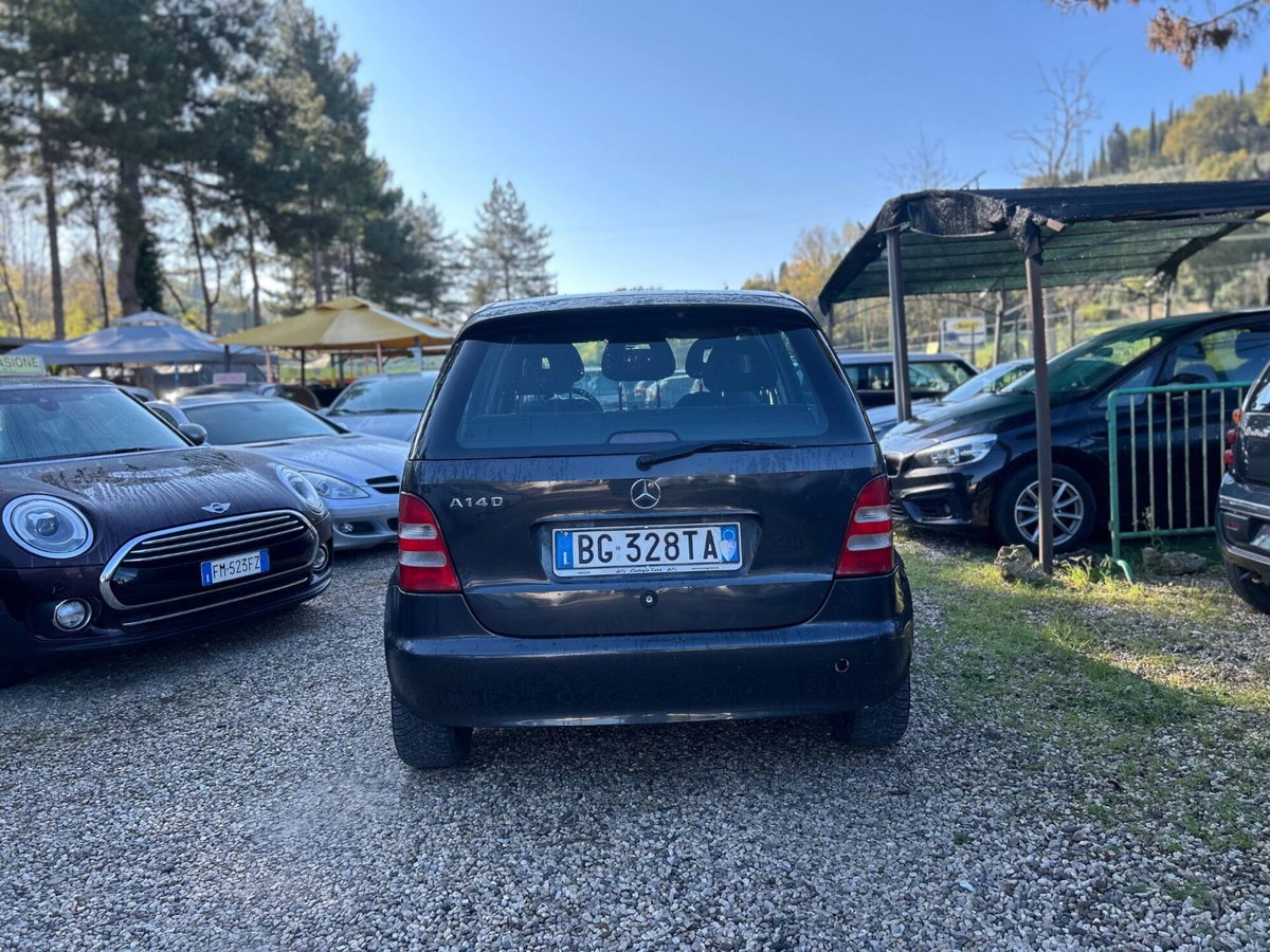 Mercedes-Benz Classe A 140 cat Classic (5)