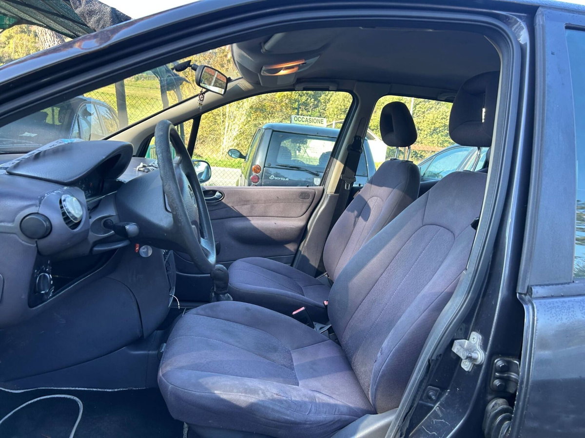 Mercedes-Benz Classe A 140 cat Classic (9)