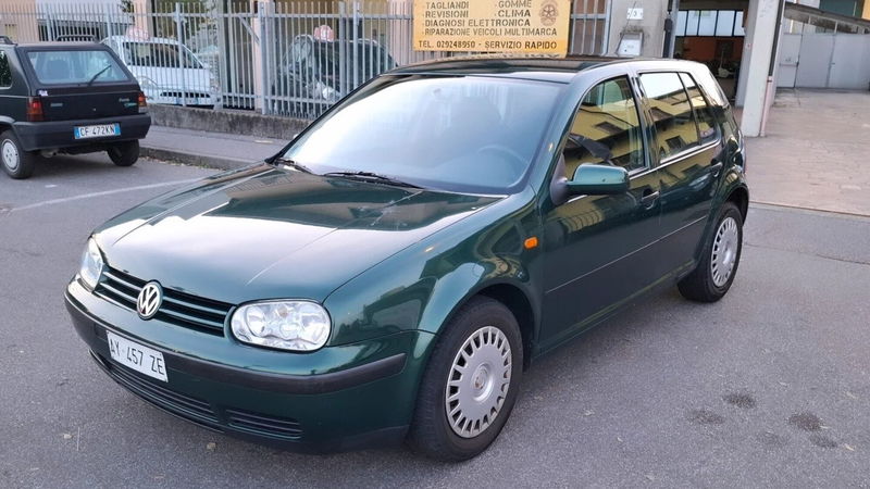 Volkswagen Golf 1.6 cat 5 porte Comfortline