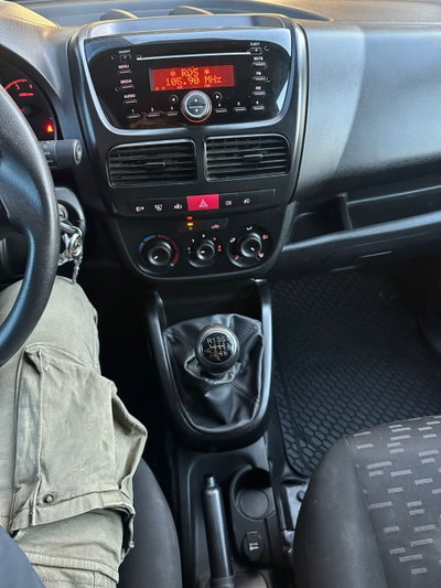 Opel Combo 1.6 CDTI 105CV PC-TN Van Blitz (750kg) E6 (16)