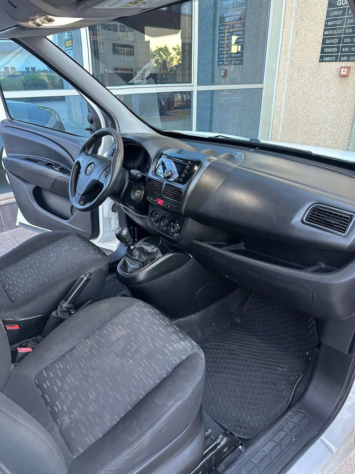 Opel Combo 1.6 CDTI 105CV PC-TN Van Blitz (750kg) E6 (7)