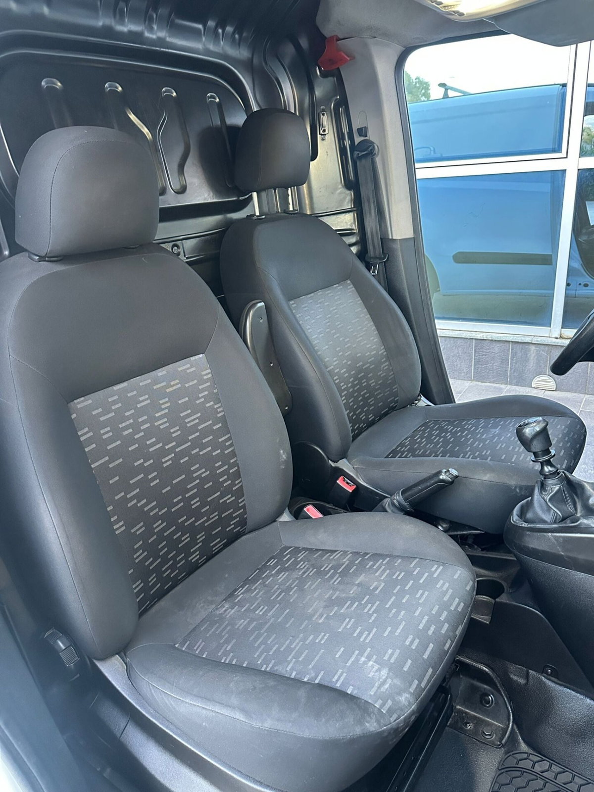Opel Combo 1.6 CDTI 105CV PC-TN Van Blitz (750kg) E6 (8)