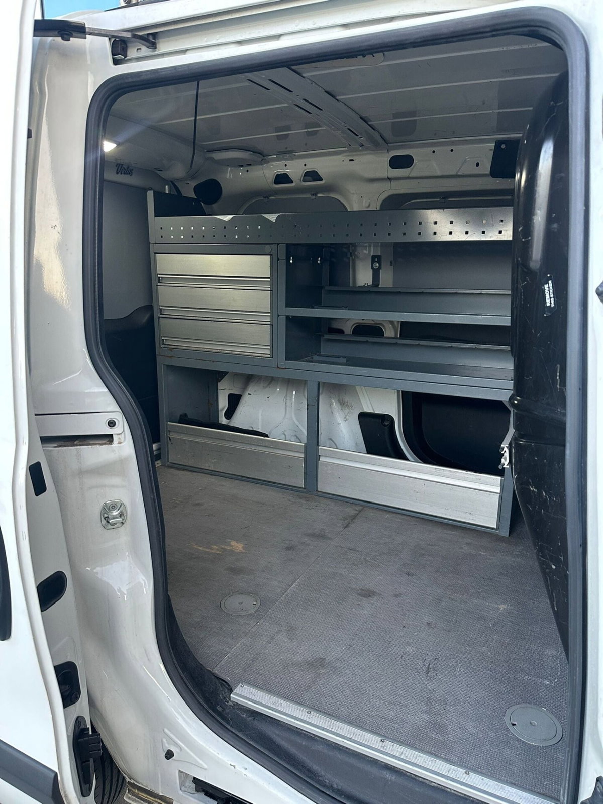 Opel Combo 1.6 CDTI 105CV PC-TN Van Blitz (750kg) E6 (9)