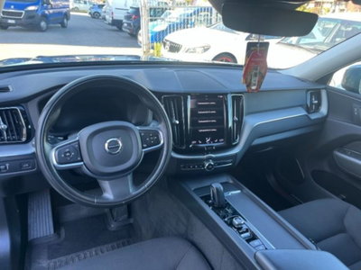 Volvo XC60 B4 Geartronic Momentum Pro (10)