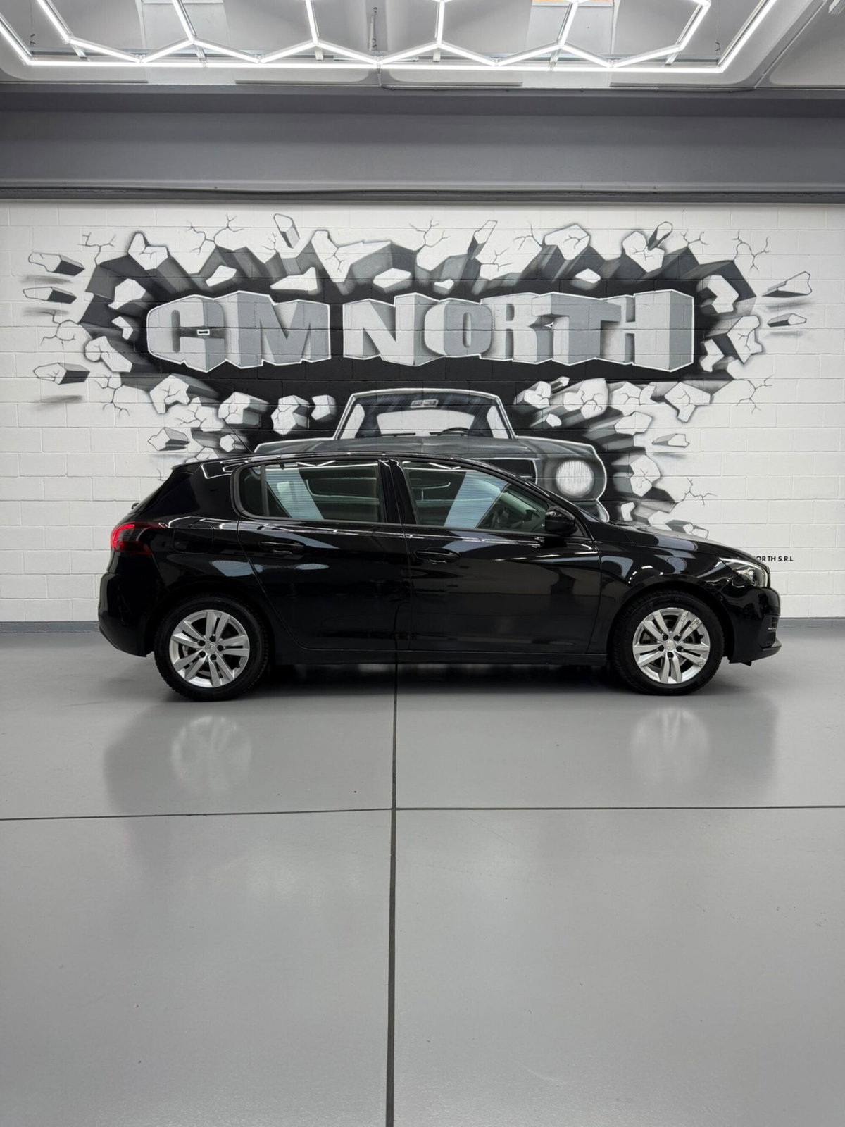 Peugeot 308 BlueHDi 130 S&S GT (2)
