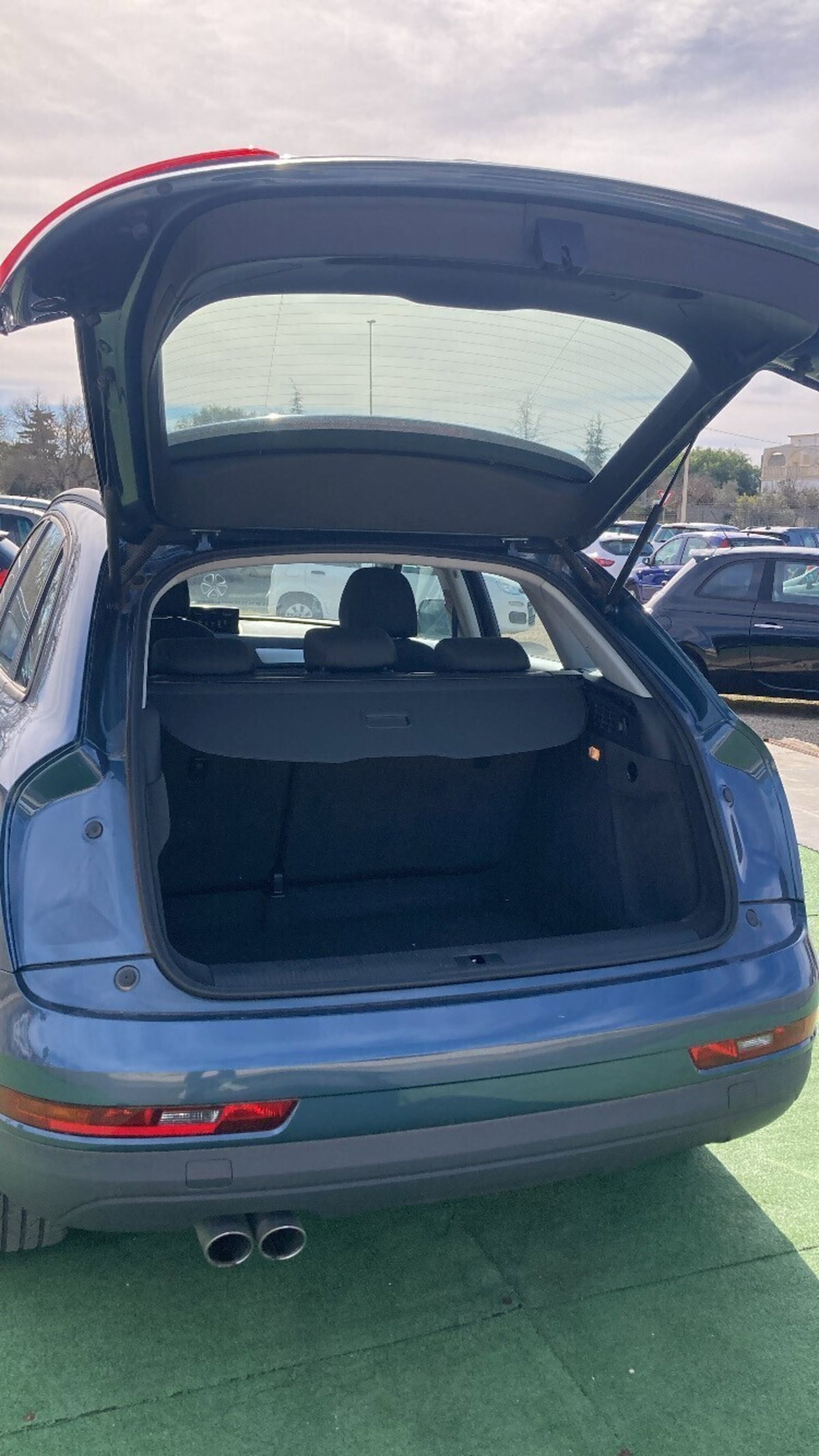 Audi Q3 2.0 TDI 150 CV (12)