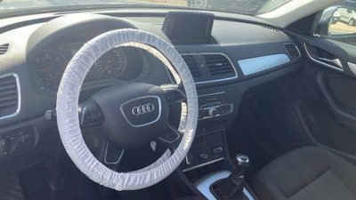 Audi Q3 2.0 TDI 150 CV (14)