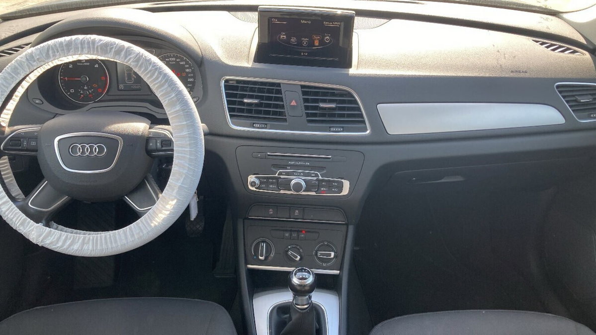 Audi Q3 2.0 TDI 150 CV (18)