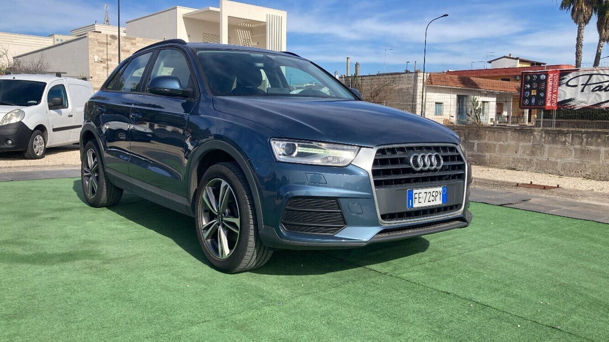 Audi Q3 2.0 TDI 150 CV (2)