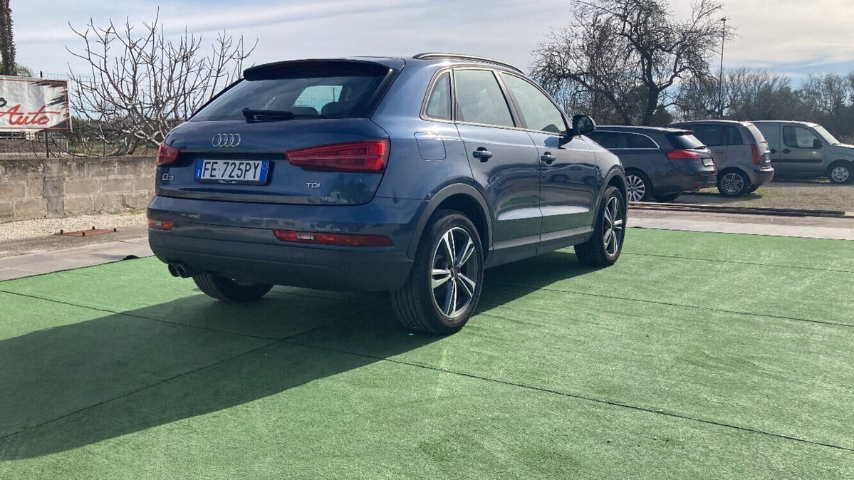 Audi Q3 2.0 TDI 150 CV (3)