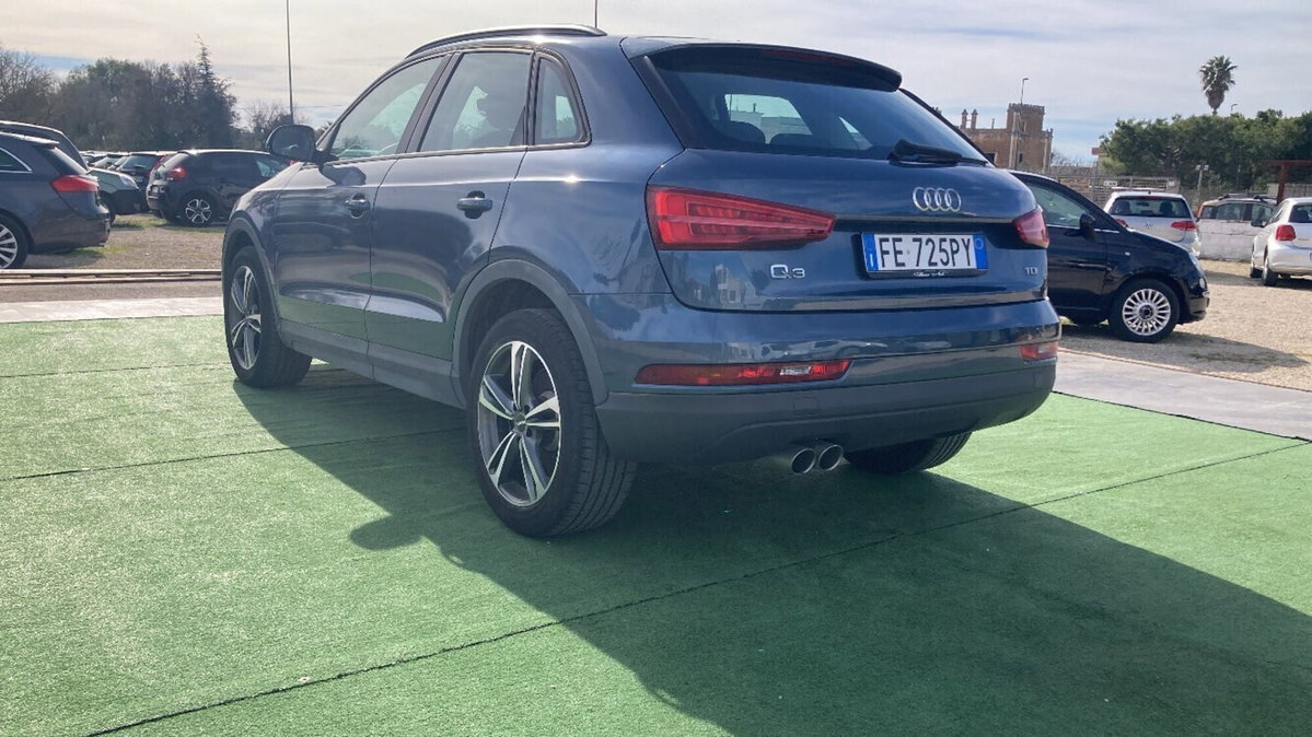 Audi Q3 2.0 TDI 150 CV (4)