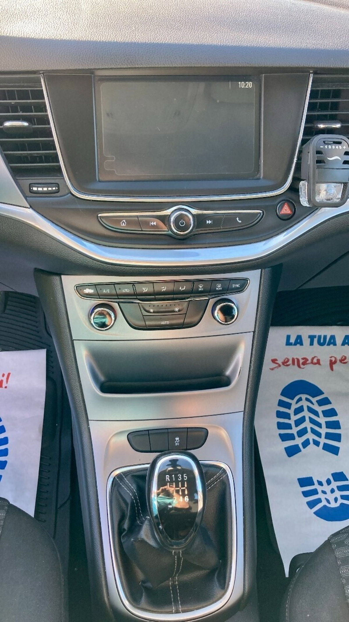 Opel Astra 1.6 CDTi 5 porte Elective (10)