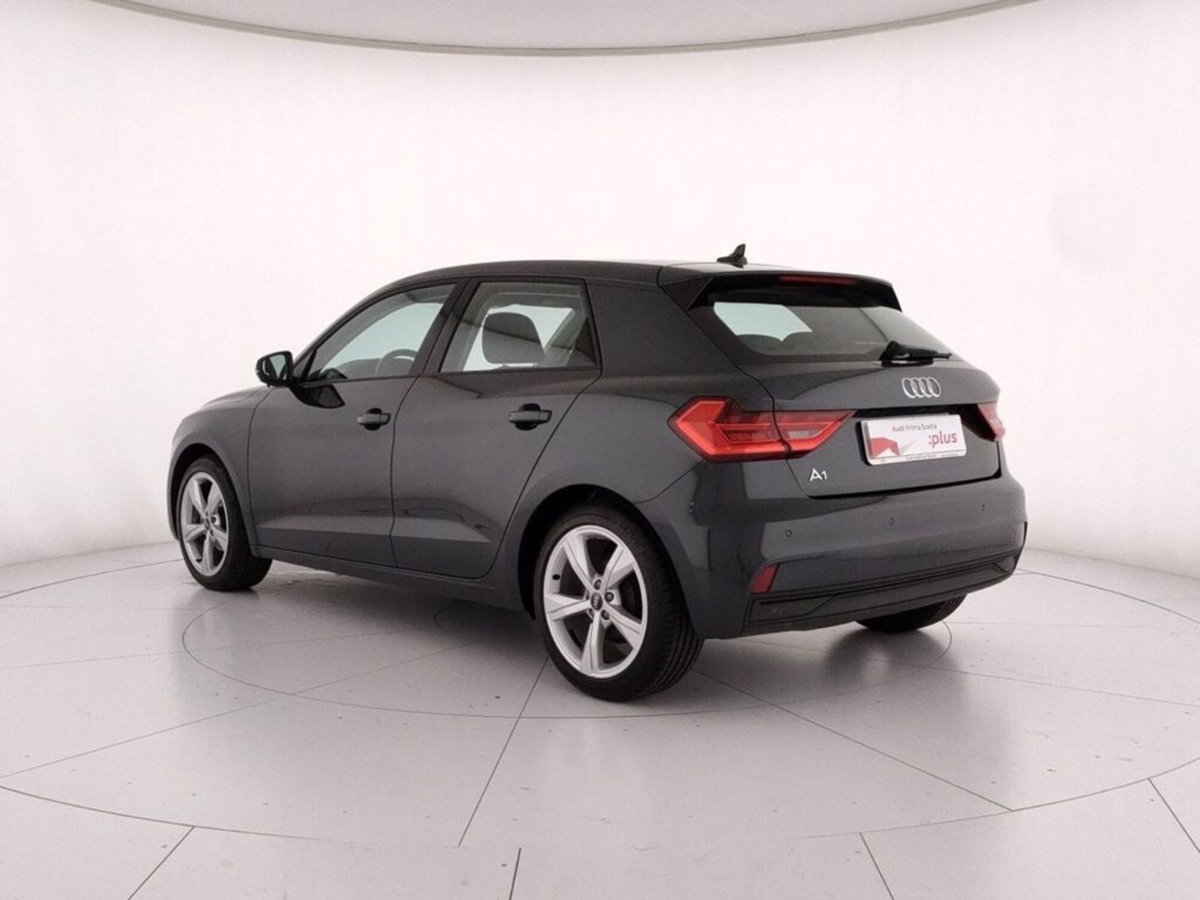 Audi A1 Sportback 25 TFSI Admired (2)
