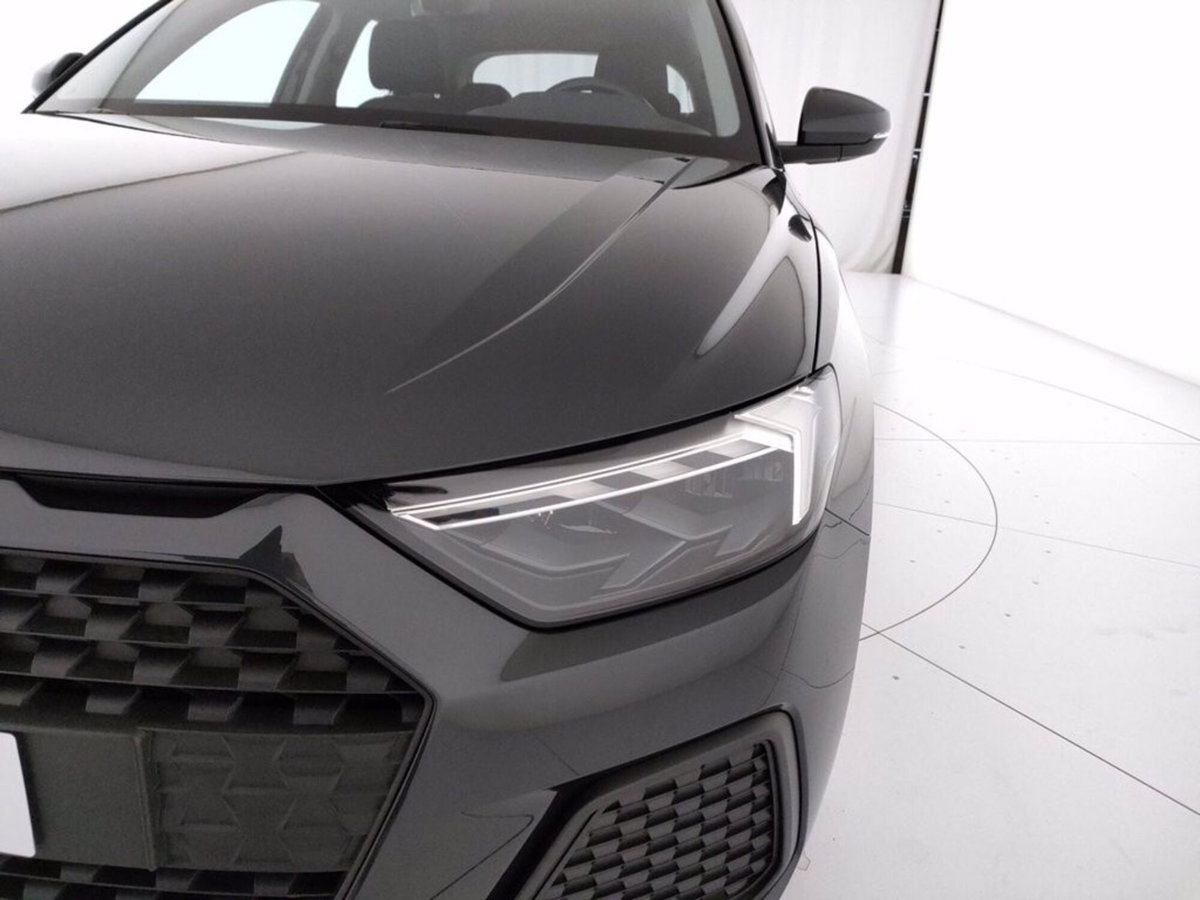 Audi A1 Sportback 25 TFSI Admired (7)
