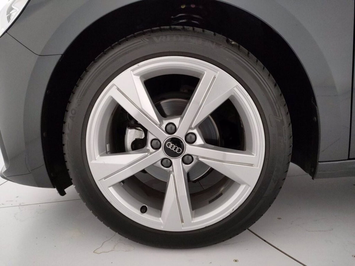 Audi A1 Sportback 25 TFSI Admired (8)