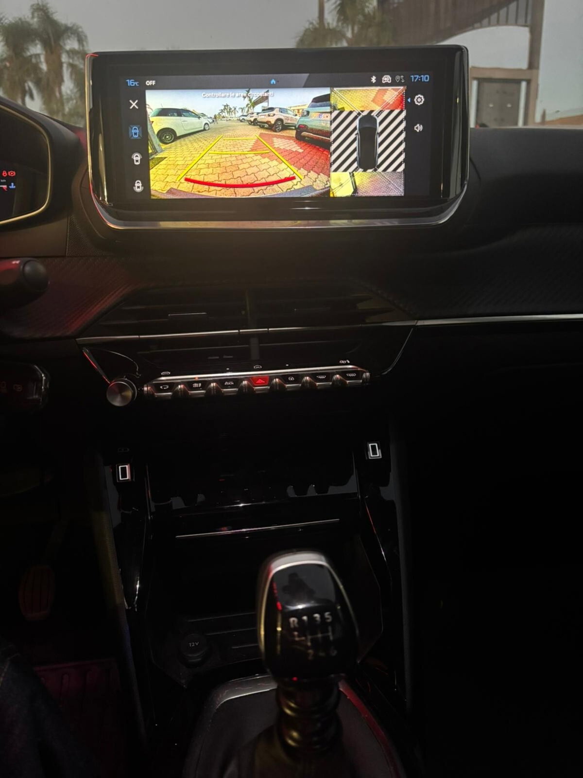 Peugeot 2008 1.2 puretech Active s&s 100cv (13)