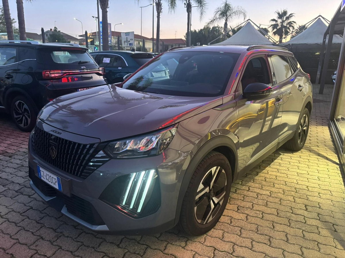 Peugeot 2008 1.2 puretech Active s&s 100cv (4)