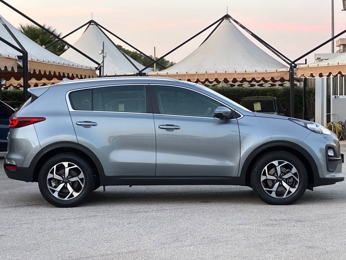 Kia Sportage 1.6 CRDI 136 CV DCT7 2WD Mild Hybrid Business Class (8)