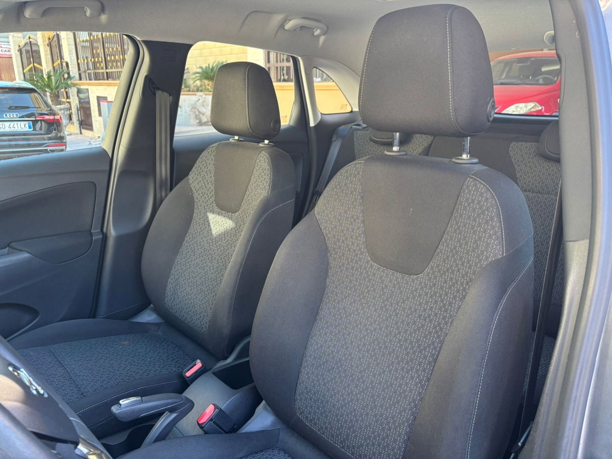 Opel Crossland X 1.6 ECOTEC D 8V Start&Stop Advance (19)