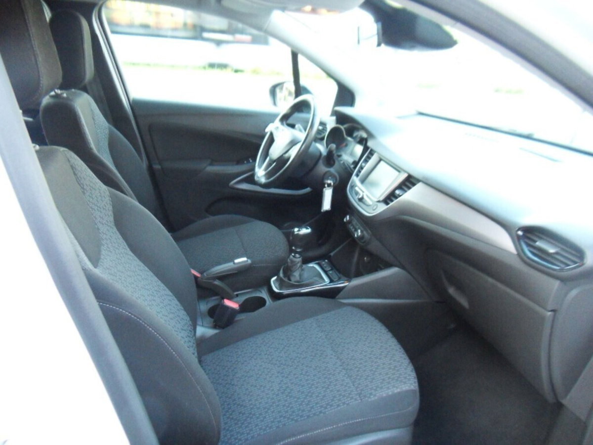 Opel Crossland 1.2 Edition s&s 110cv (10)