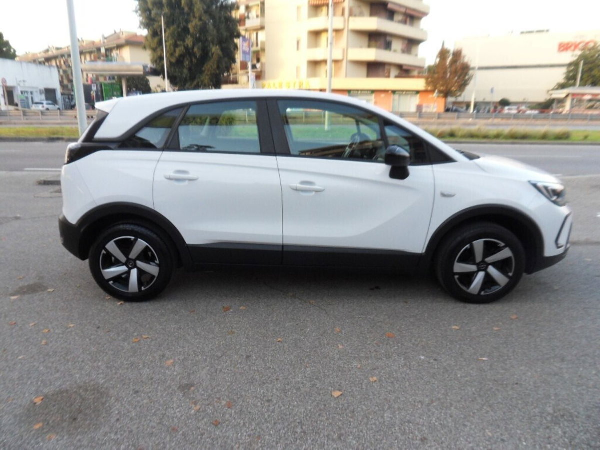 Opel Crossland 1.2 Edition s&s 110cv (4)