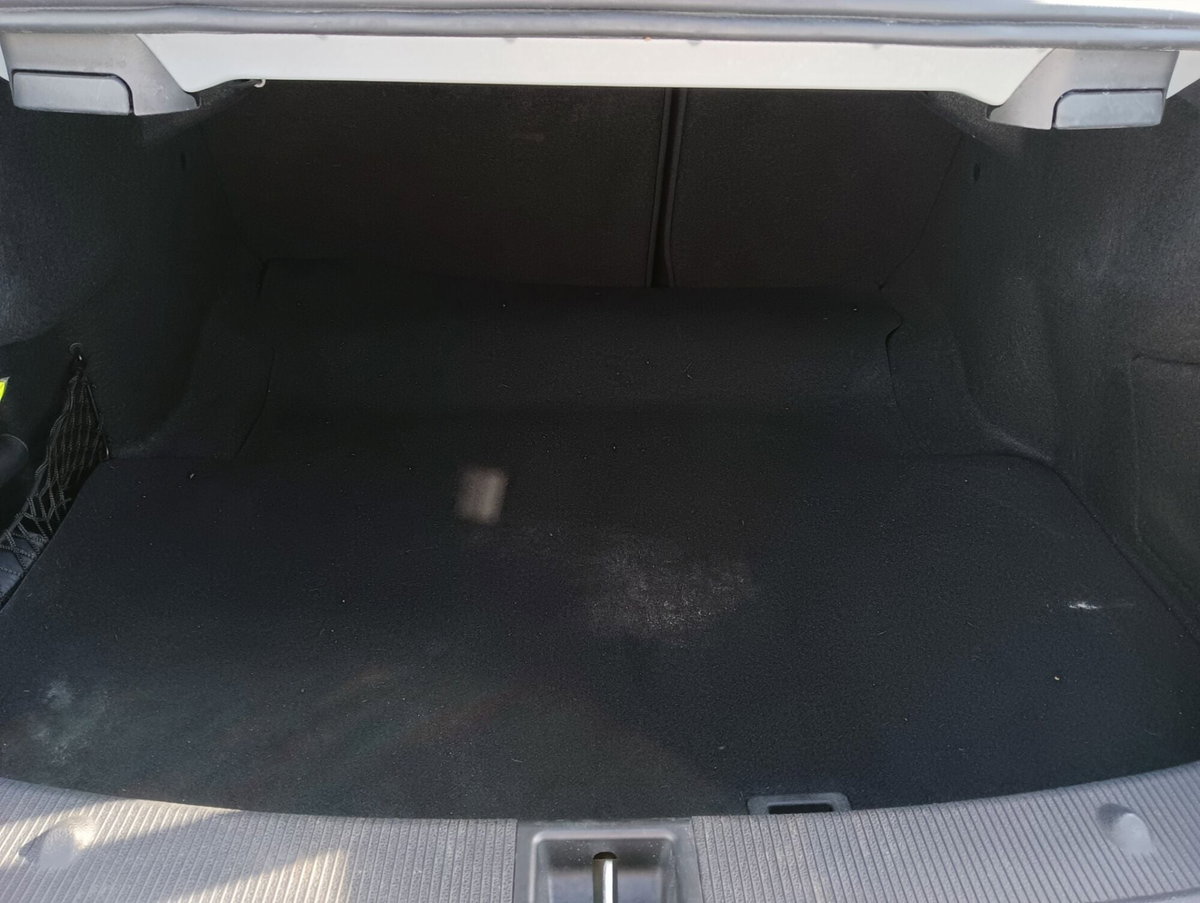 Mercedes-Benz Classe C 220 CDI BlueEFFICIENCY Avantgarde (13)