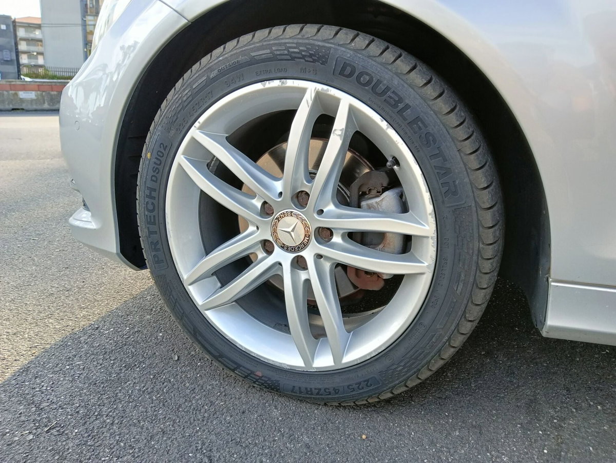 Mercedes-Benz Classe C 220 CDI BlueEFFICIENCY Avantgarde (14)