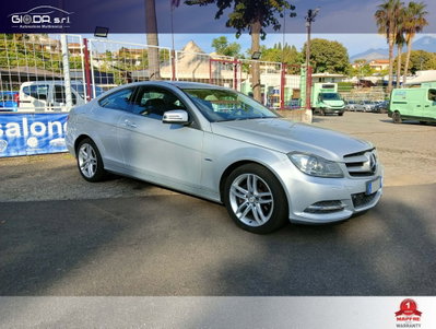 Mercedes-Benz Classe C 220 CDI BlueEFFICIENCY Avantgarde AMG (3)