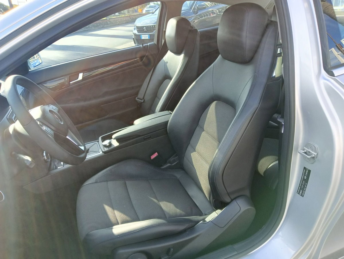 Mercedes-Benz Classe C 220 CDI BlueEFFICIENCY Avantgarde (8)