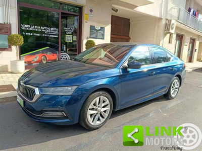 Skoda Octavia 1.5 G-TEC DSG Style usata