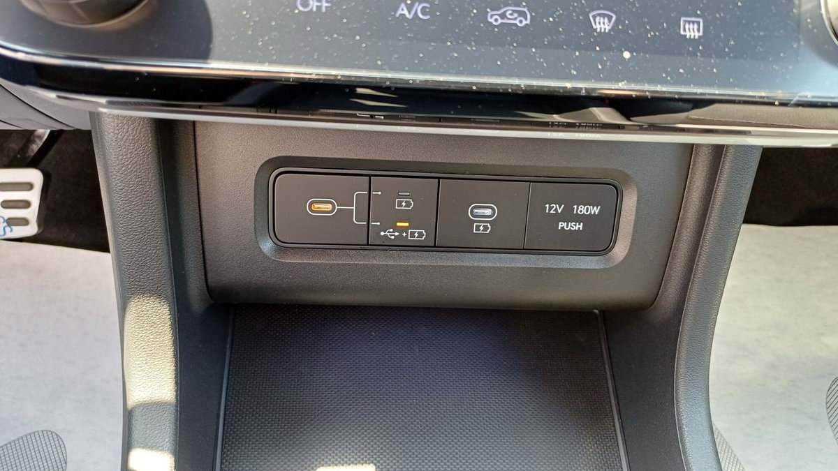 Hyundai Tucson 1.6 hev Xtech 2wd auto (19)