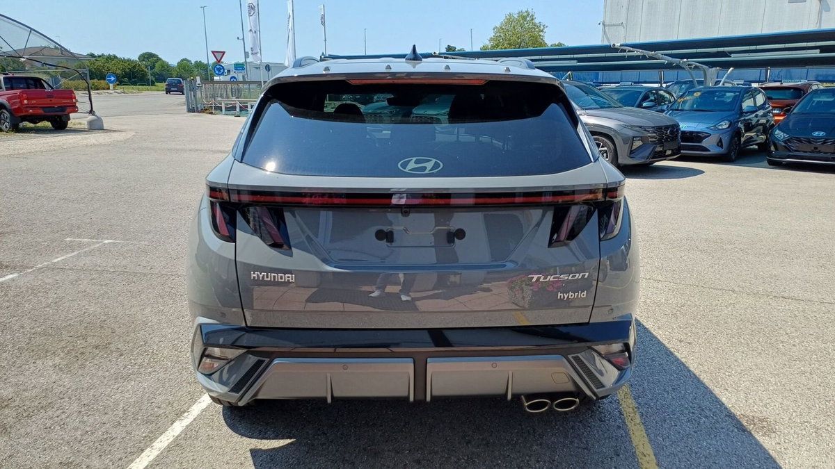 Hyundai Tucson 1.6 hev Xtech 2wd auto (4)