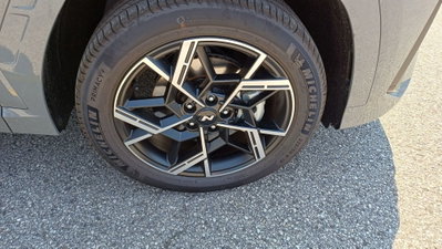 Hyundai Tucson 1.6 hev Xtech 2wd auto (6)
