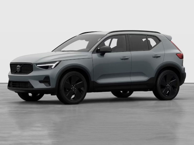 Volvo XC40 2.0 b3 Plus Black Edition auto