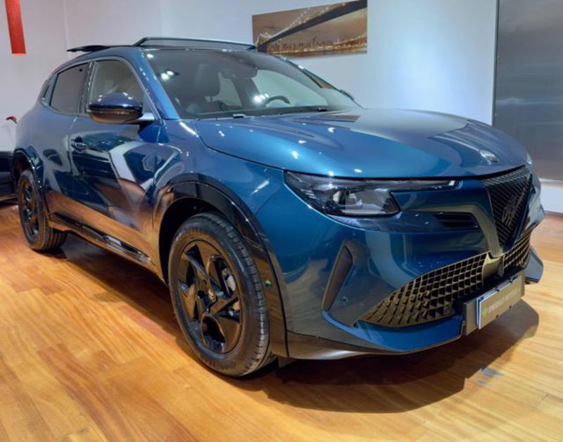 Alfa Romeo Junior 1.2 ibrida 145cv edct6