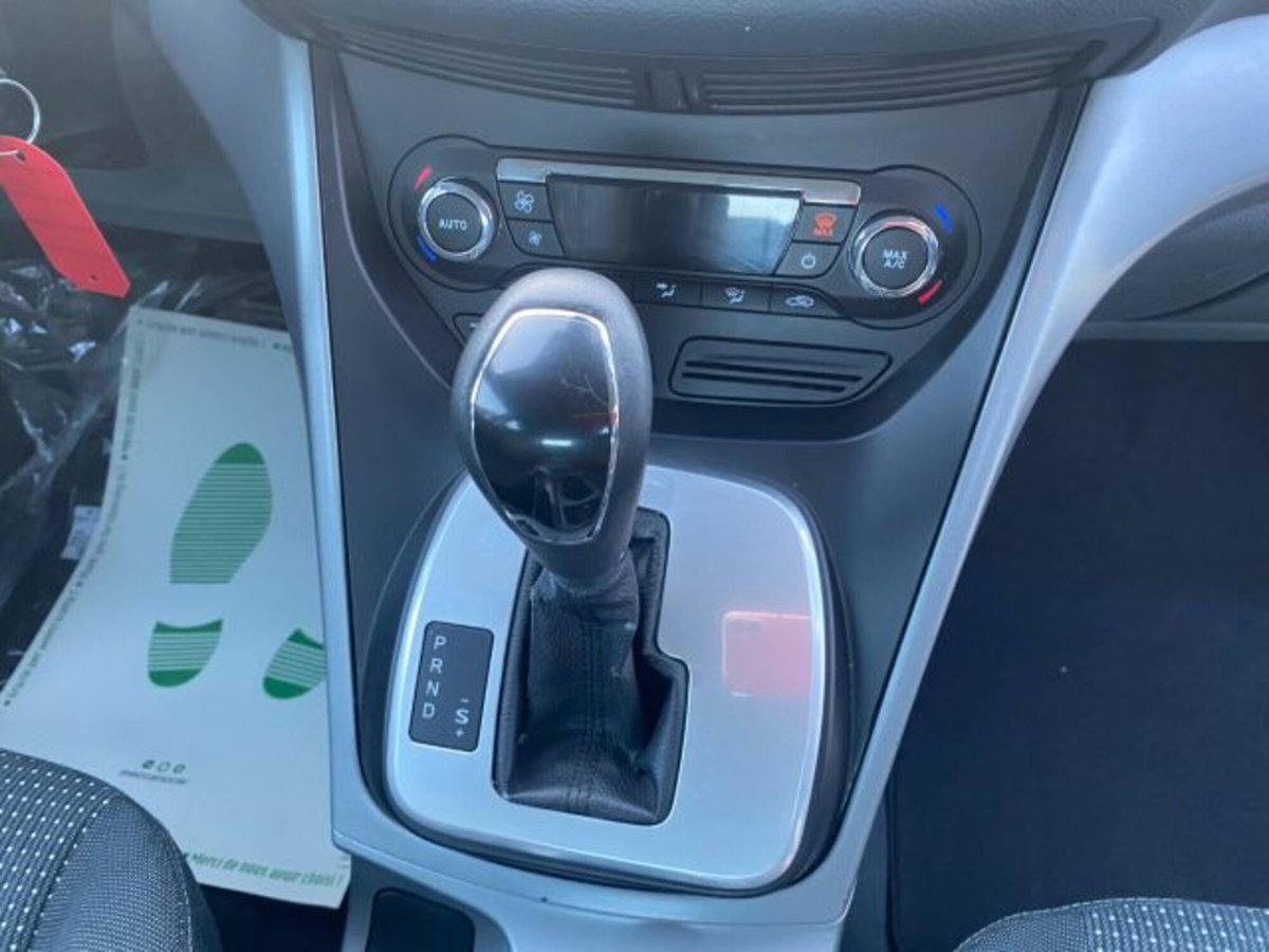 Ford C-Max 2.0 TDCi 163CV Powershift Plus (14)