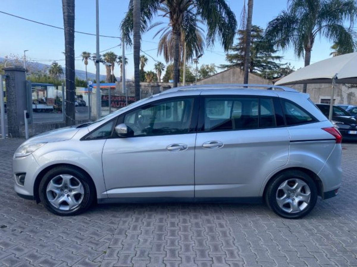 Ford C-Max 2.0 TDCi 163CV Powershift Plus (19)