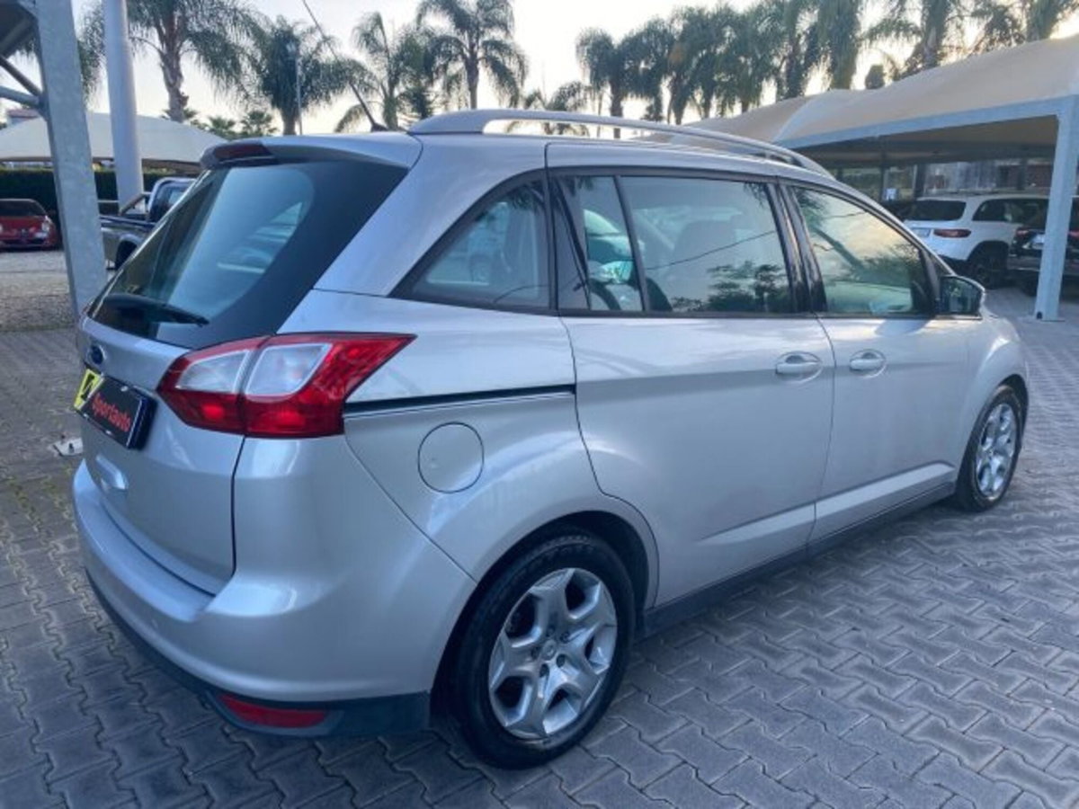 Ford C-Max 2.0 TDCi 163CV Powershift Plus (4)