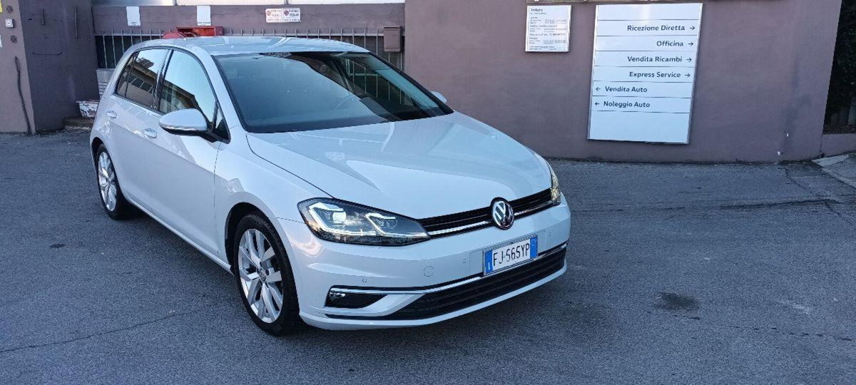Volkswagen Golf Sportsvan 2.0 TDI DSG Executive BMT (6)