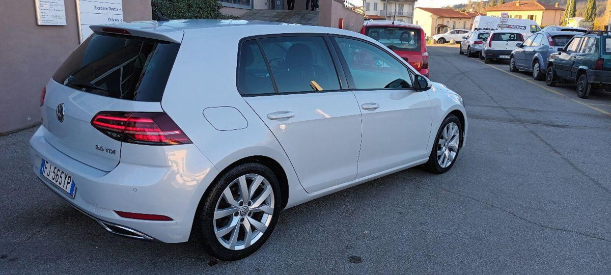 Volkswagen Golf Sportsvan 2.0 TDI DSG Executive BMT (8)