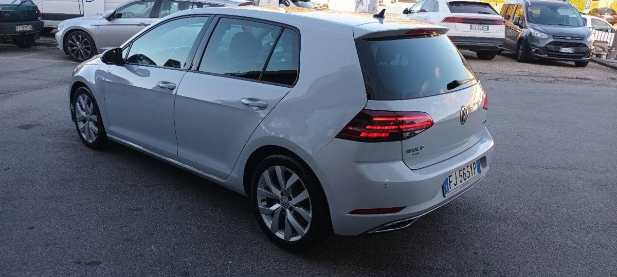 Volkswagen Golf Sportsvan 2.0 TDI DSG Executive BMT (9)