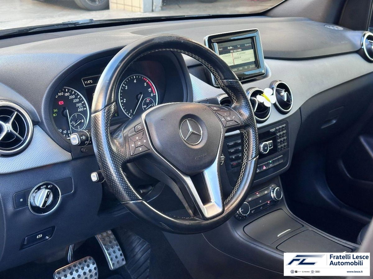 Mercedes-Benz Classe B 180 CDI Executive (4)