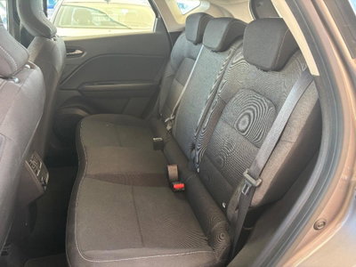 Renault Captur Blue dCi 95 CV Business (9)